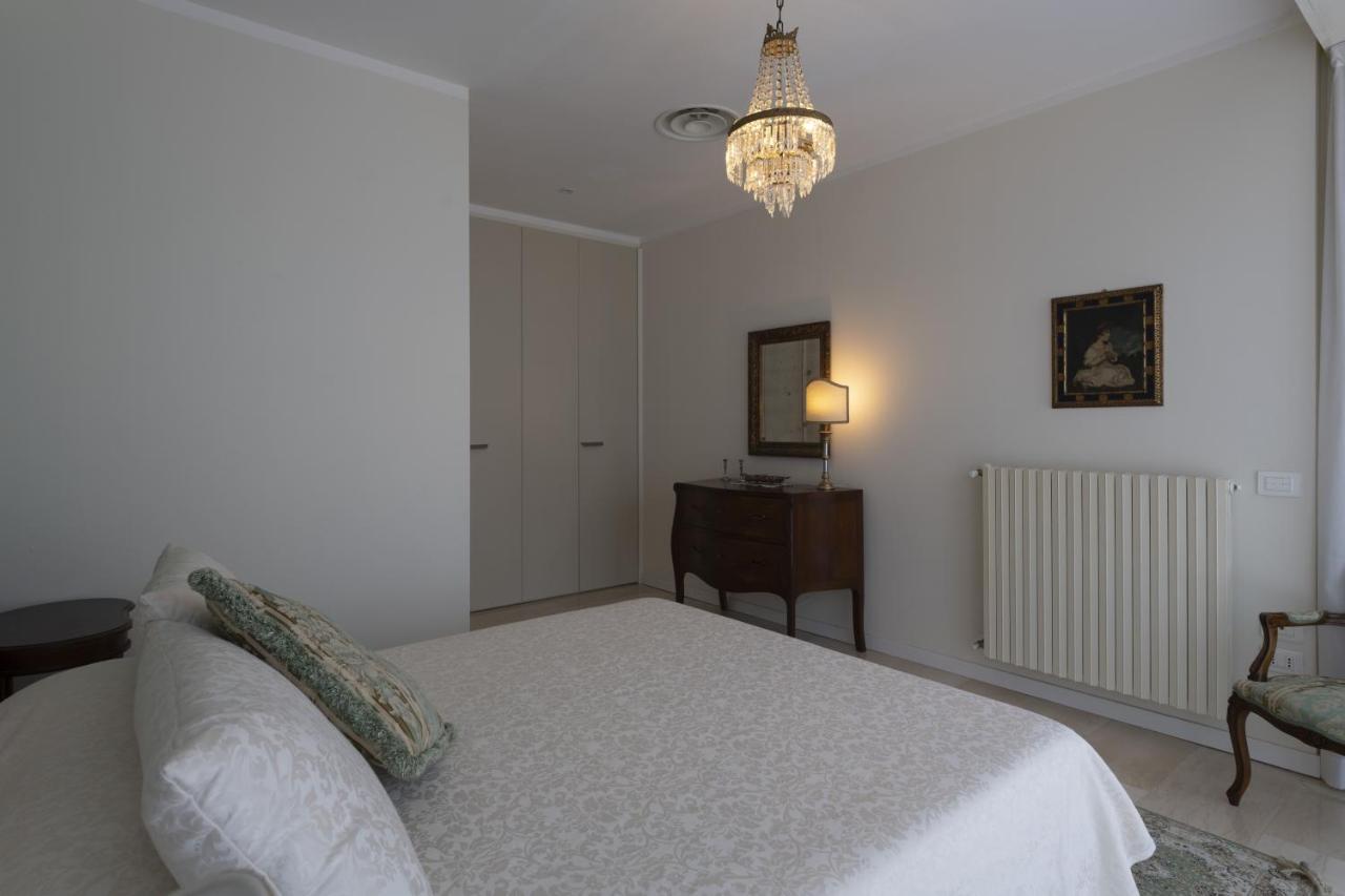 Casa Lazzarini luxury apartment Pesaro Esterno foto