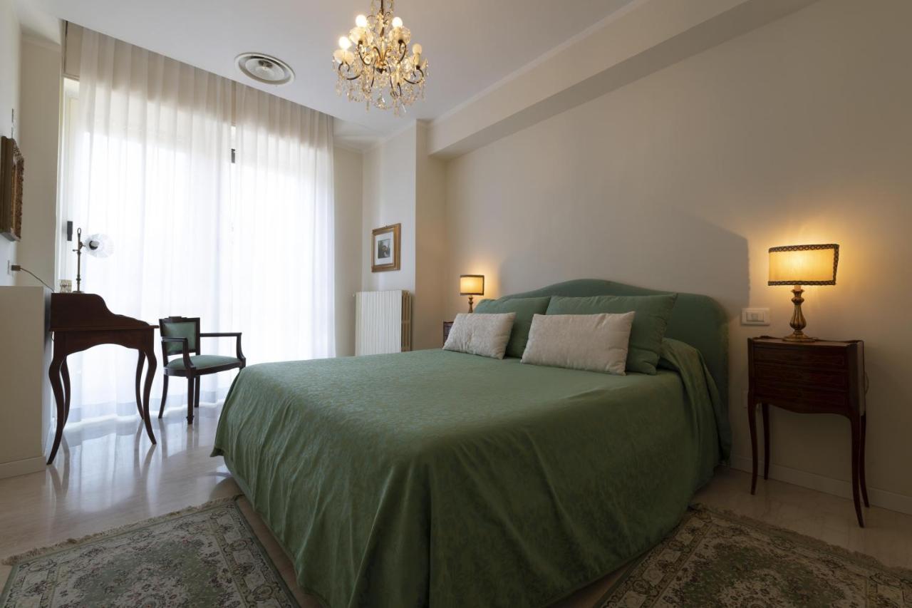Casa Lazzarini luxury apartment Pesaro Esterno foto